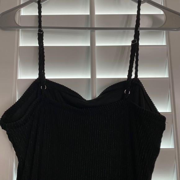 LBD - Picture 2 of 3